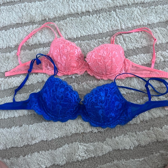 Victoria secret PINK 32C bra lot - Picture 1 of 4